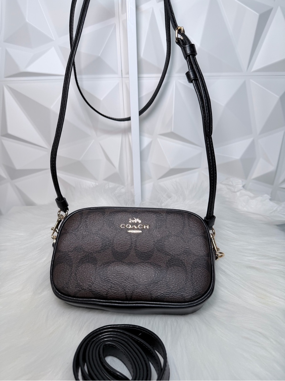 Coach convertible Crossbody with Belt Bag brown signature canvas 🤎 - Picture 9 of 15